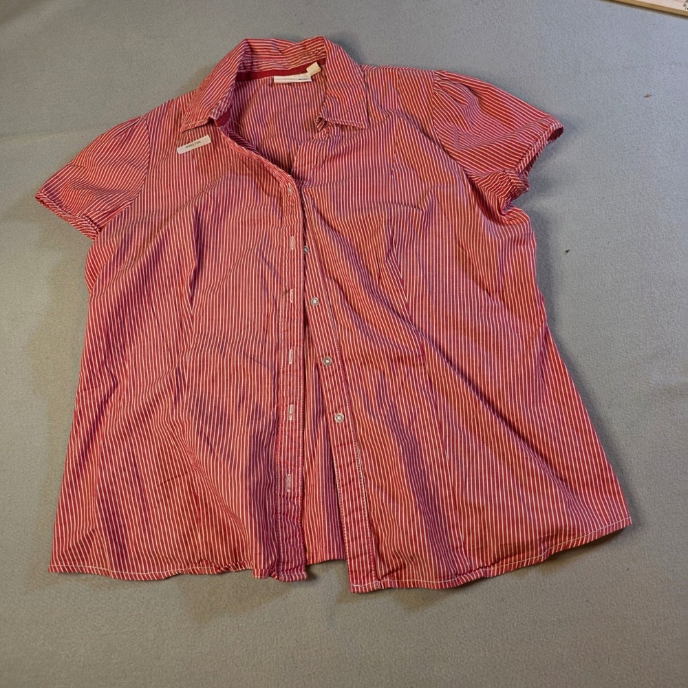 St Johns Bay Womens Red White Pinstripe Button Down Short Sleeve Shirt Large